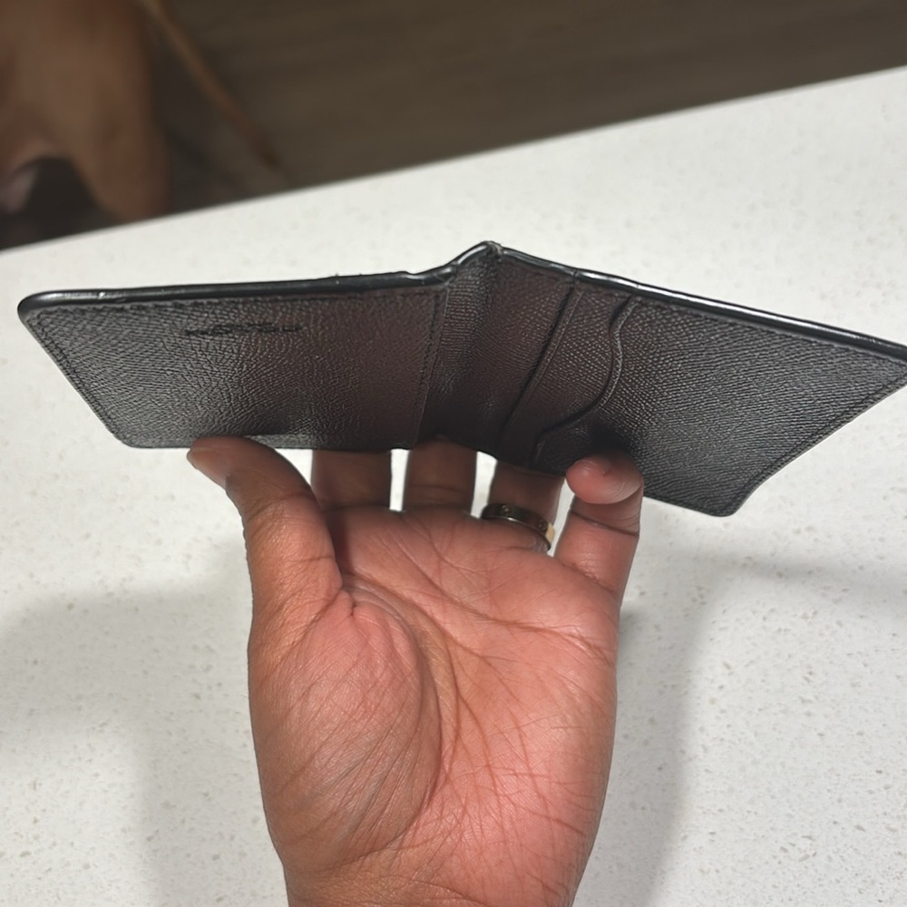 Black Men’s Pebbled Leather Coach Wallet - Picture 11 of 14